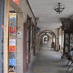 Santo Grial Hostel