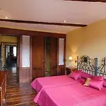 Santo Grial Hostel