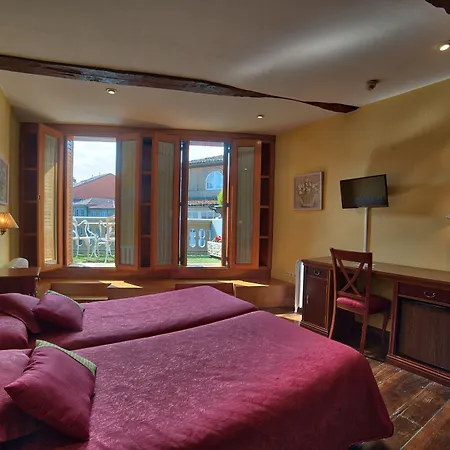 Santo Grial 圣地亚哥－德孔波斯特拉